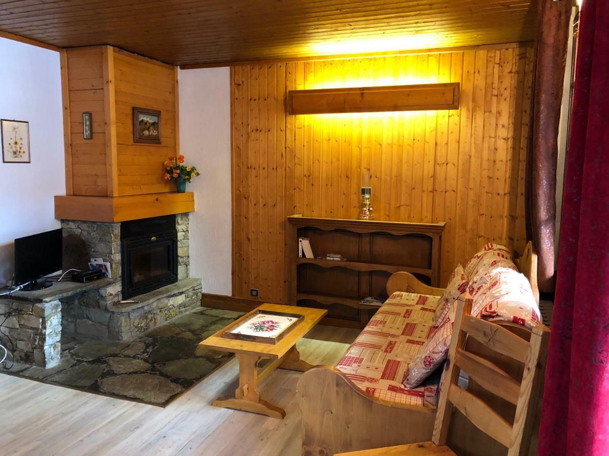 Grand Chalet - Appartement 5Pax Au Pied Des Pistes - Parking - Skiroom - Cheminee Decorative- Balcons Тінь Екстер'єр фото
